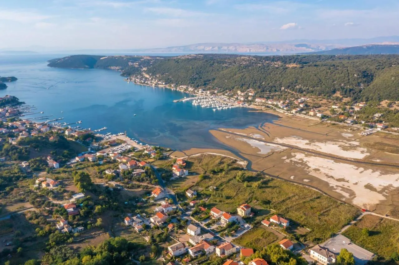 Apartment In Supetarska Draga With Sea View, Balcony, Air Conditioning, Wifi 3321-1 Croatia